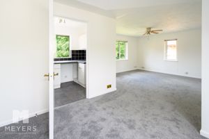 Photo 15- click for photo gallery